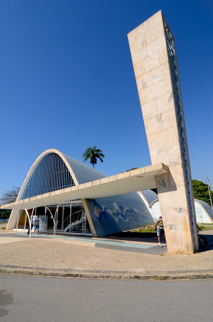 Cuidador de Idosos em Belo Horizonte Igrejinha_de_São_Francisco_de_Assis_ Cuidador de Idosos em casa - Cuidador de Idosos BH Cuidadores BH